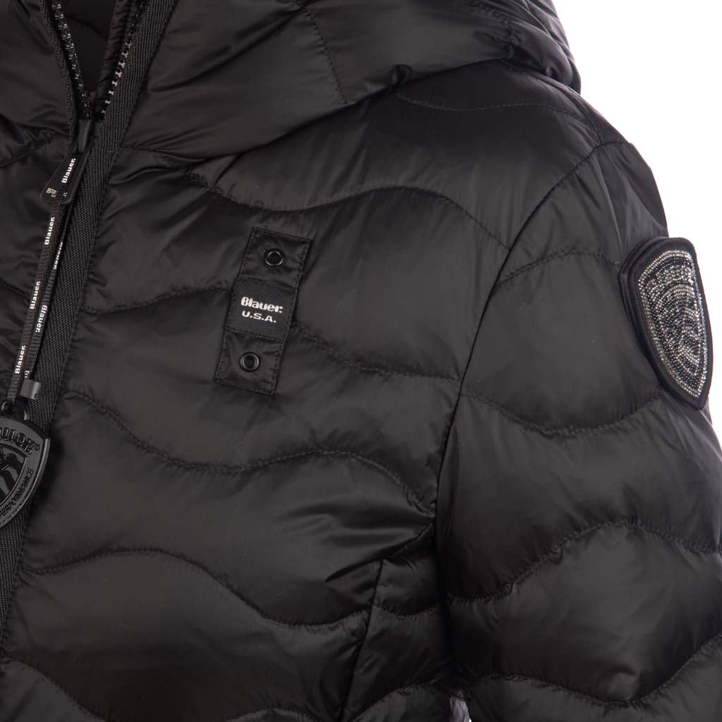 PIUMINO DONNA BLAUER CON CAPPUCCIO MOD. "CAMELIA" - COL. NERO