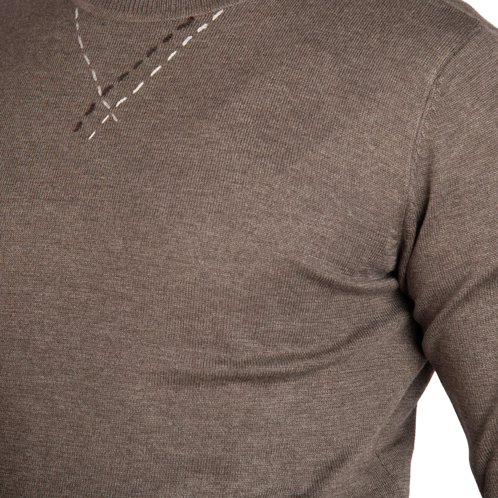MAGLIA GIROCOLLO UOMO SEINSE CON RICAMI A CONTRASTO - Colori disponibili: 2